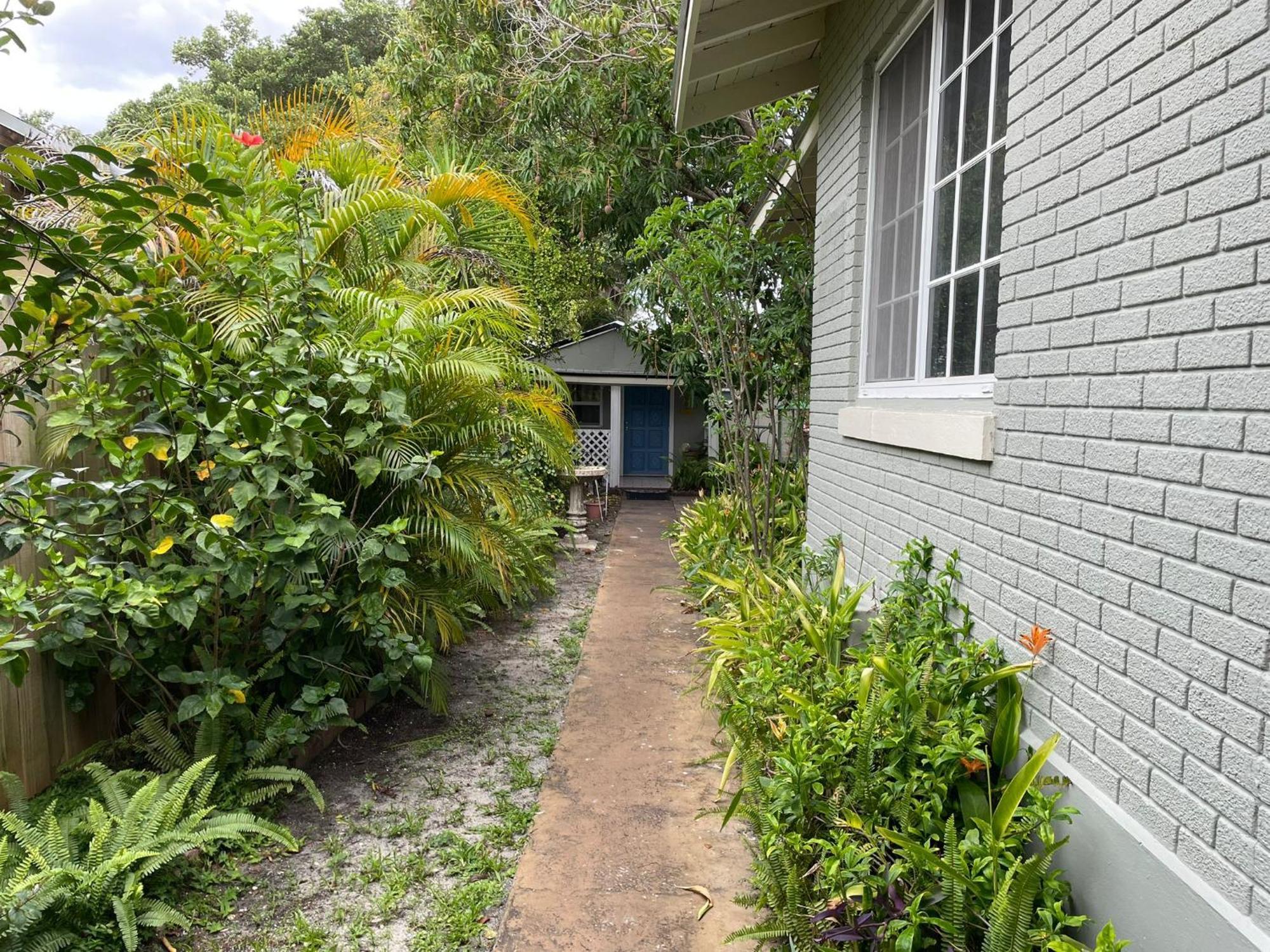 Cozy Room In The Heart Of Little Havana マイアミ エクステリア 写真